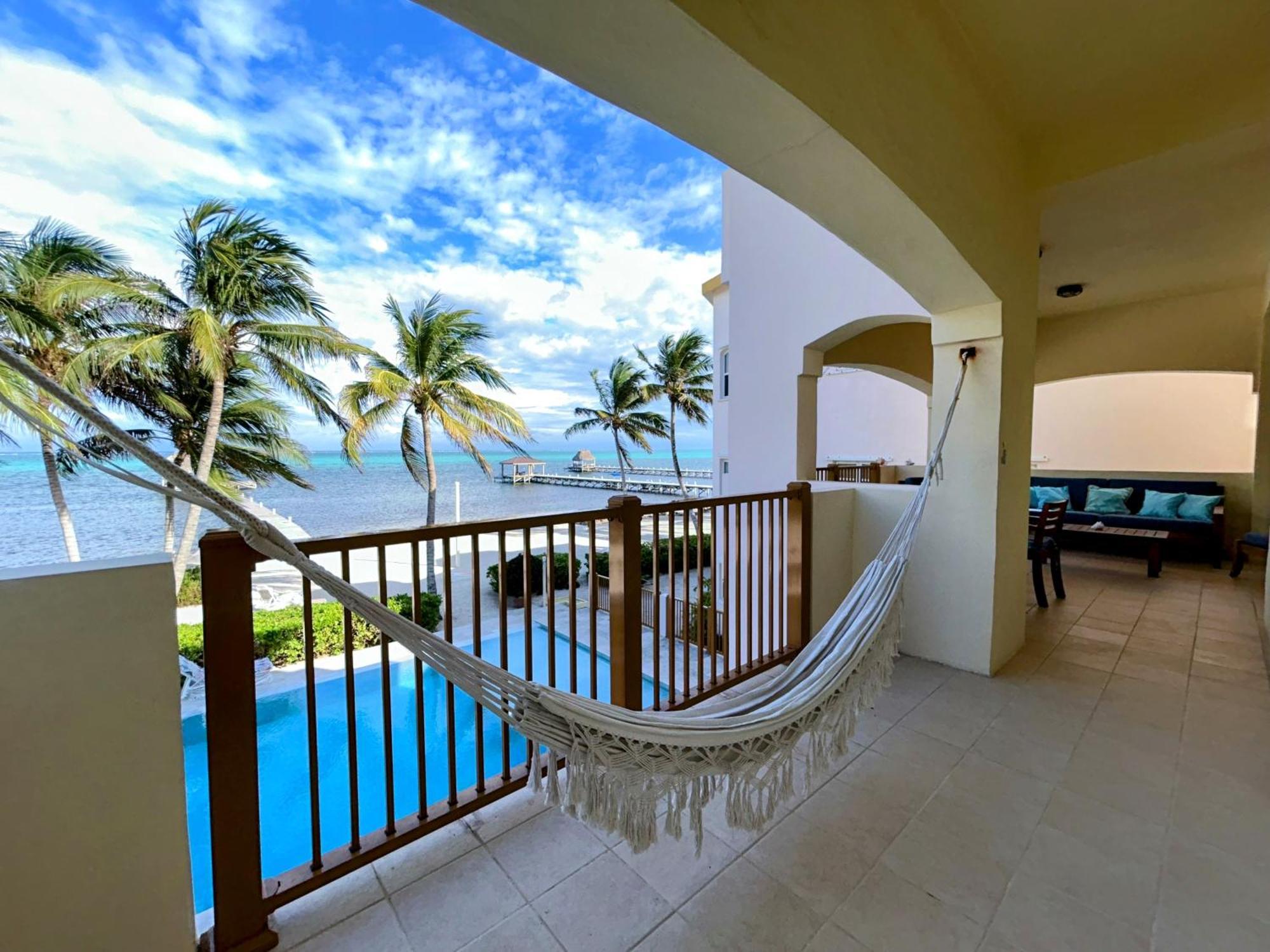 Miramar Villas Resort San Pedro  Exterior photo